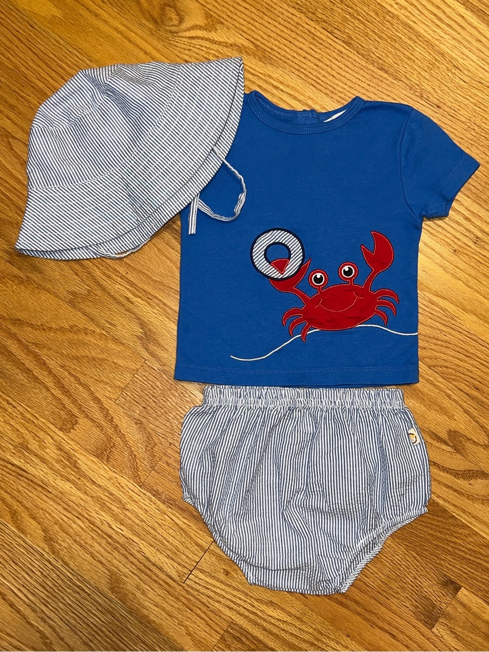 Size 18 month summer outfit with hat